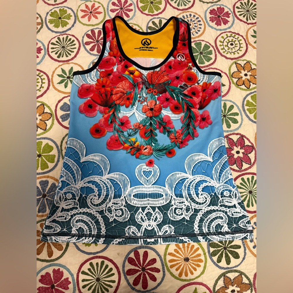 🌺 Inknburn Boho run tank Size Small